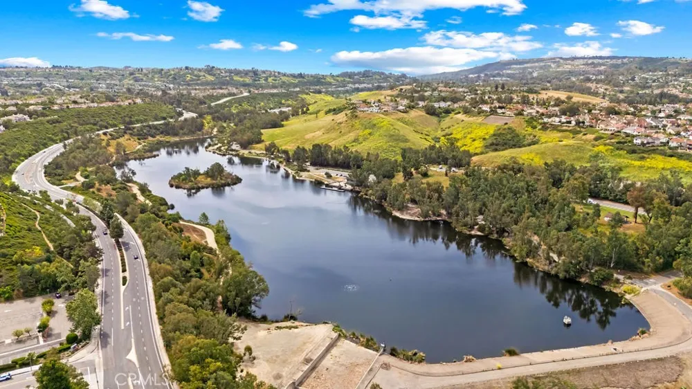25685 La Cima Laguna Niguel, CA 92677
