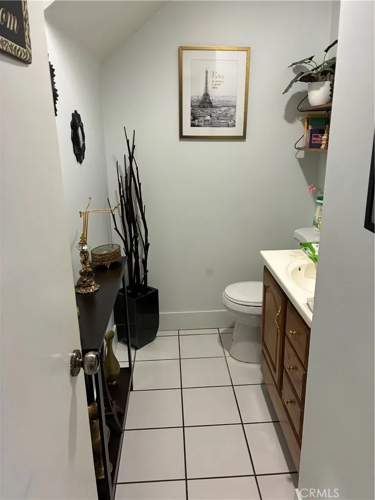 124 E Merrill Rialto, CA 92376