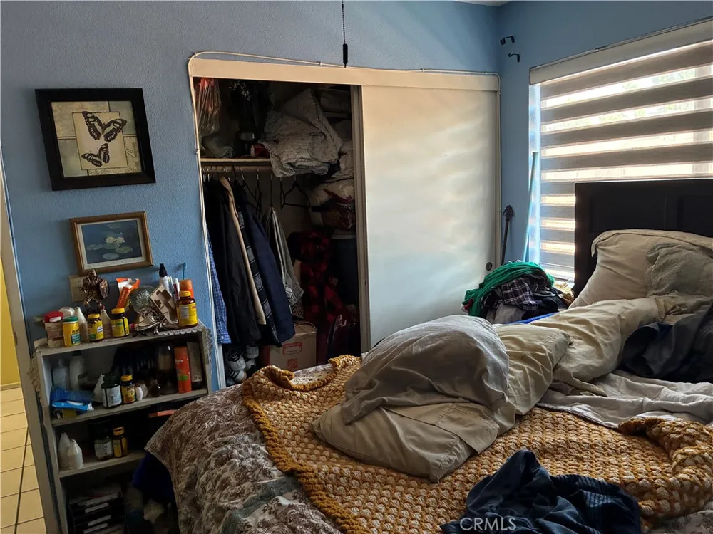 124 E Merrill Rialto, CA 92376