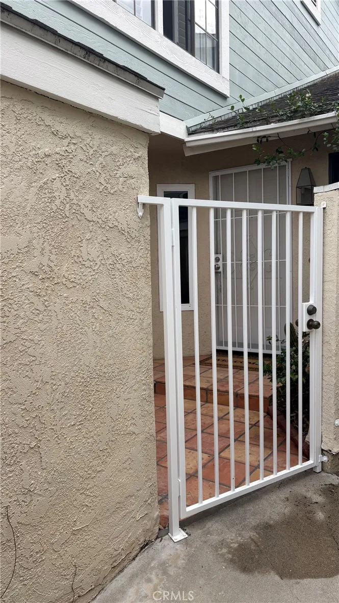 21211 Serra Vista Lake Forest, CA 92630