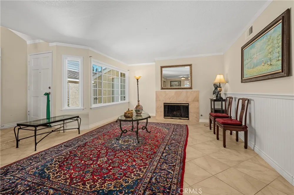 21211 Serra Vista Lake Forest, CA 92630