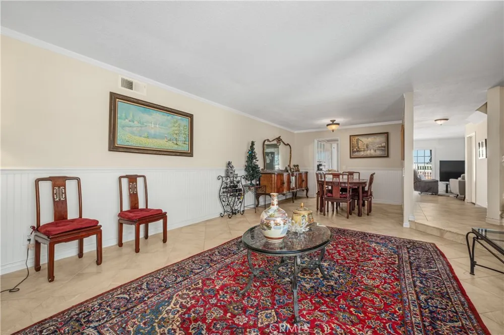 21211 Serra Vista Lake Forest, CA 92630