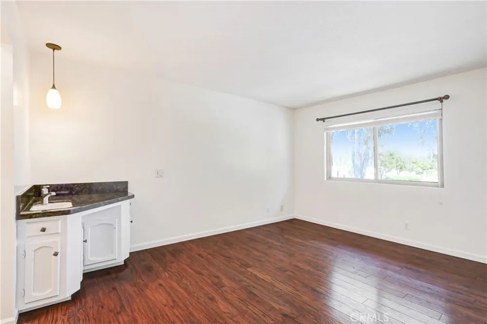 24311 Canyon Lake Drive #24 Canyon Lake, CA 92587