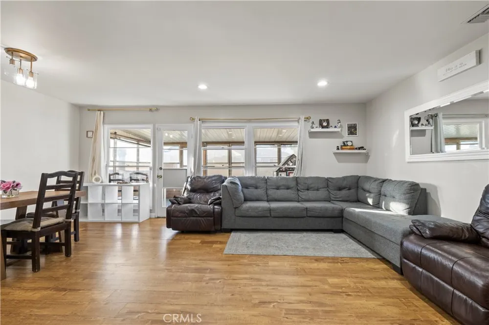 4770 San Bernardino Montclair, CA 91763