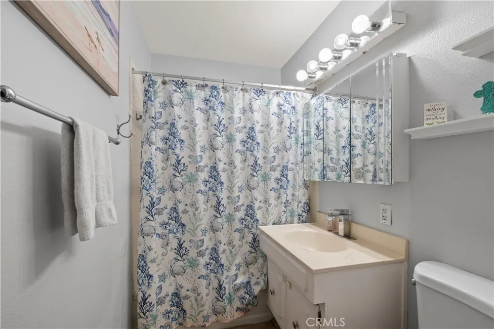 4770 San Bernardino Montclair, CA 91763