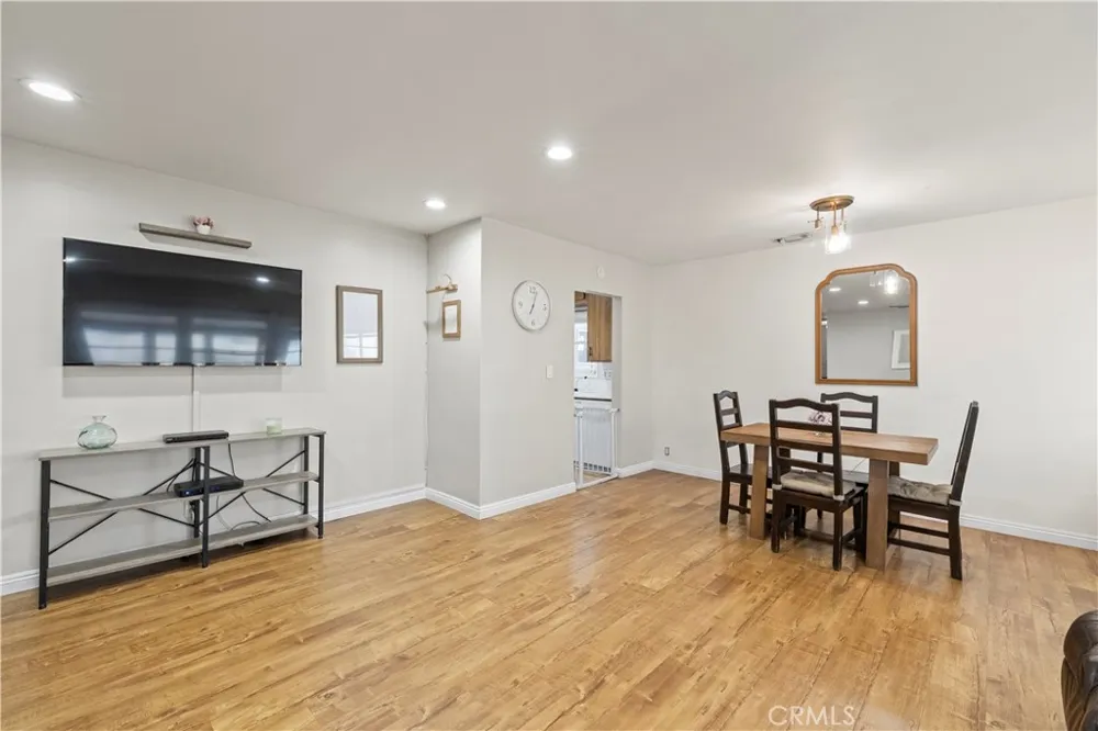 4770 San Bernardino Montclair, CA 91763