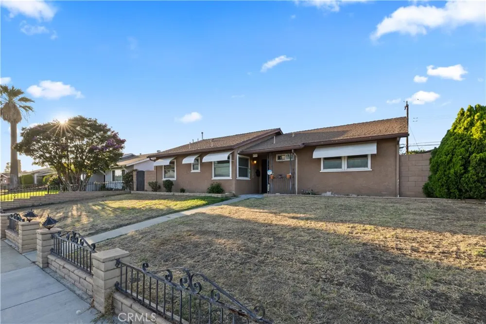 4770 San Bernardino Montclair, CA 91763