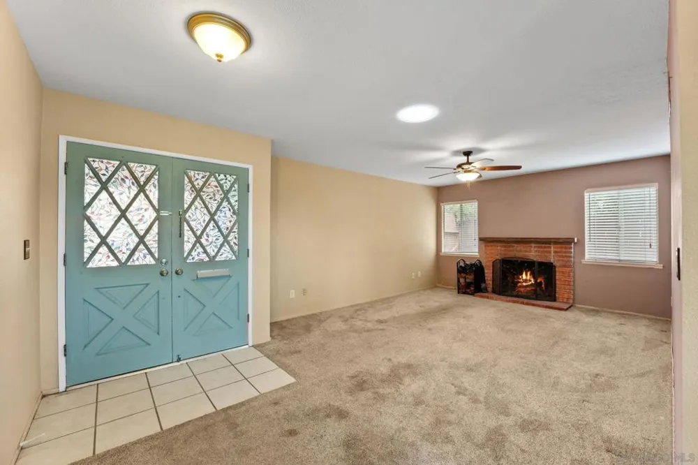 1802 Pamela Ln Escondido, CA 92026