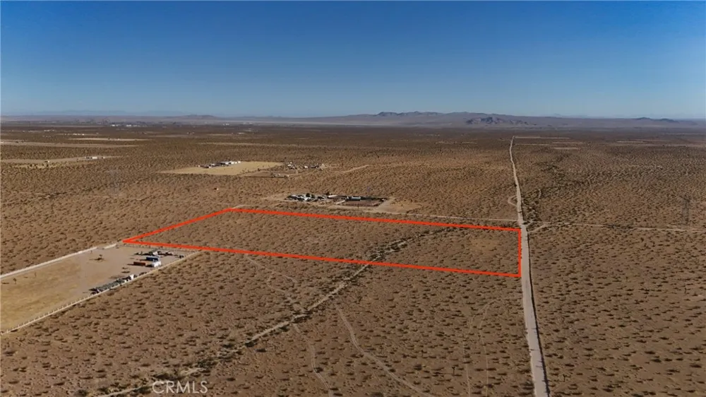 751 Wilson Ranch Phelan, CA 92371