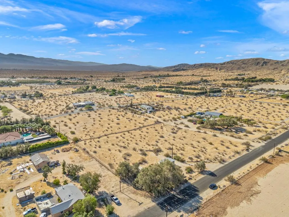Henry Road Sky Valley, CA 92241