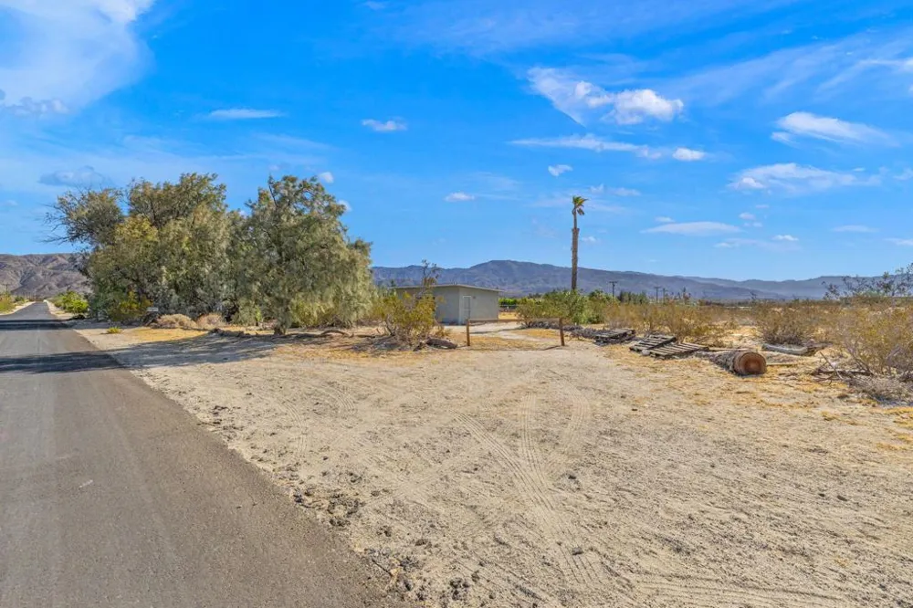 Henry Road Sky Valley, CA 92241