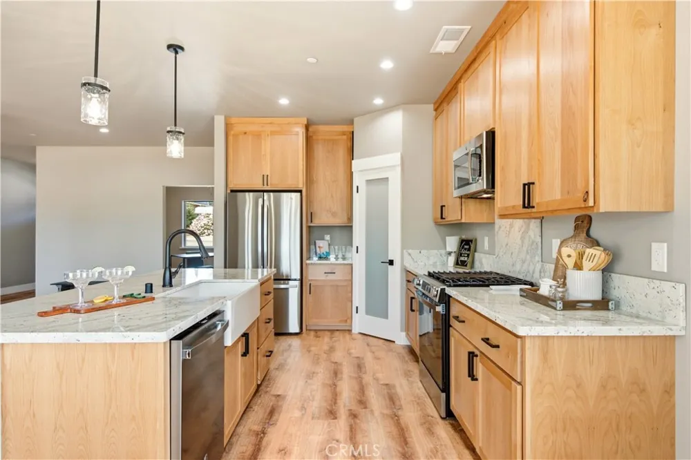 6337 Oliver Road Paradise, CA 95969