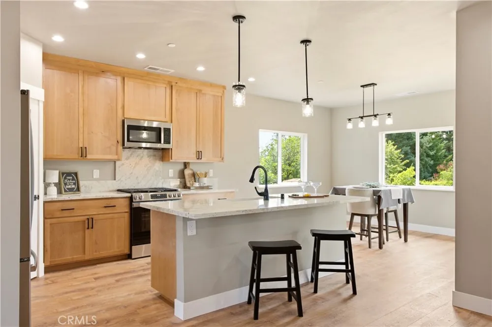 6337 Oliver Road Paradise, CA 95969