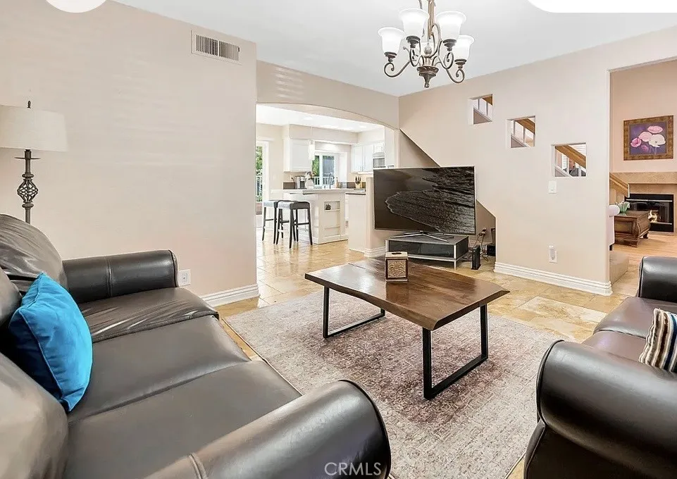 34 Santa Monica Aliso Viejo, CA 92656