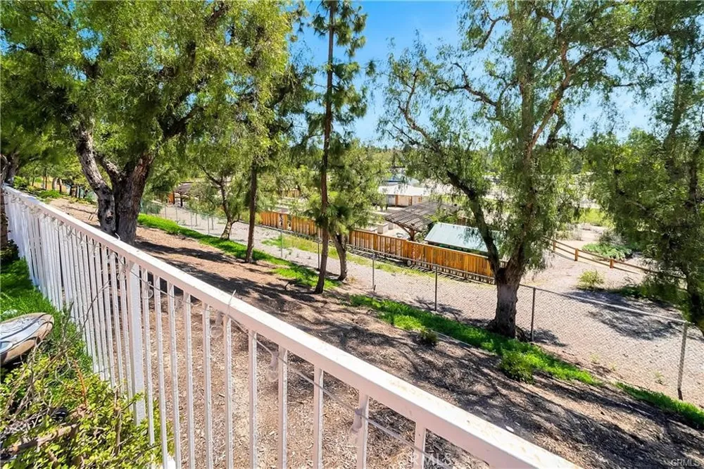 34 Santa Monica Aliso Viejo, CA 92656