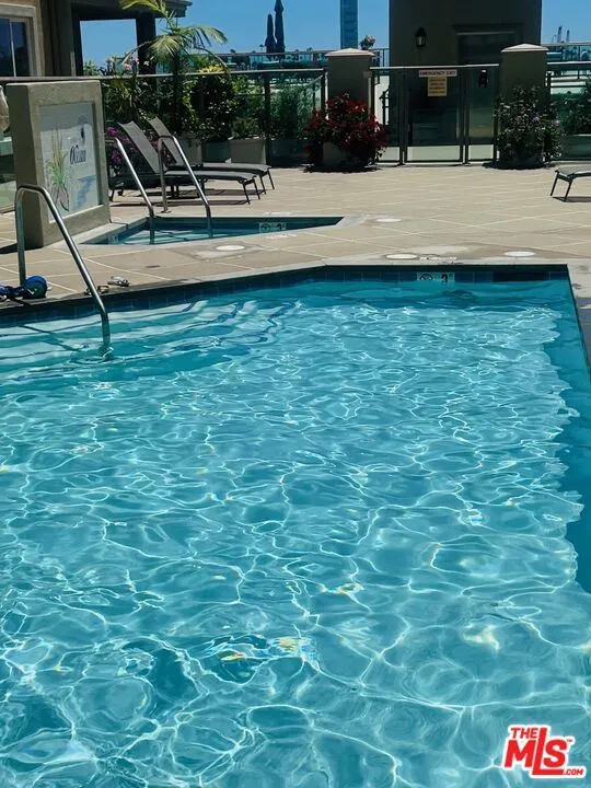 1000 E Ocean Boulevard #104 Long Beach, CA 90802