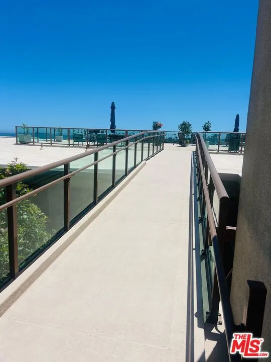 1000 E Ocean Boulevard #104 Long Beach, CA 90802
