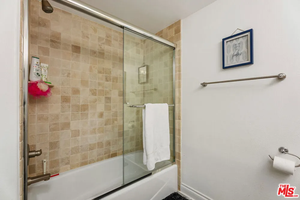 1000 E Ocean Boulevard #104 Long Beach, CA 90802