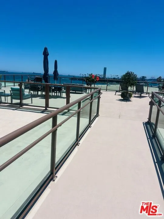1000 E Ocean Boulevard #104 Long Beach, CA 90802
