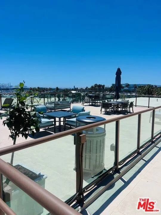 1000 E Ocean Boulevard #104 Long Beach, CA 90802