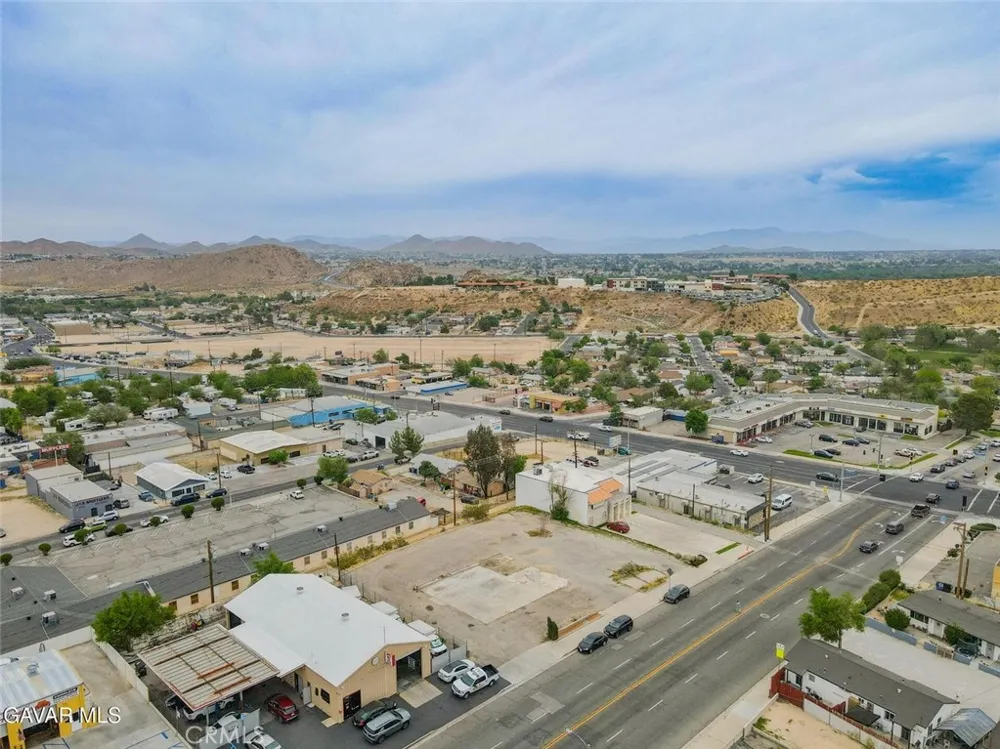 16650 Mojave Dr Victorville, CA 92395