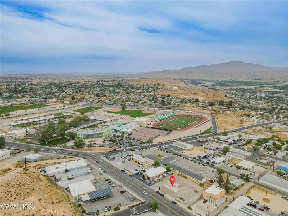 16650 Mojave Dr Victorville, CA 92395