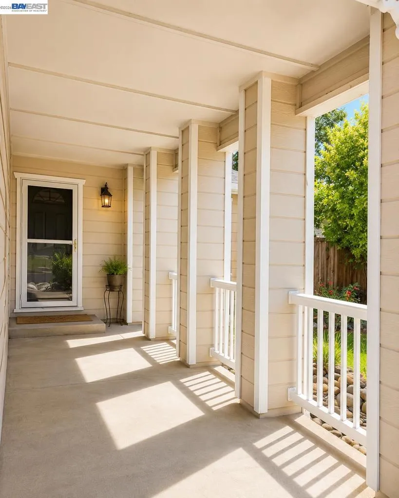 409 Avalon Way Suisun City, CA 94585