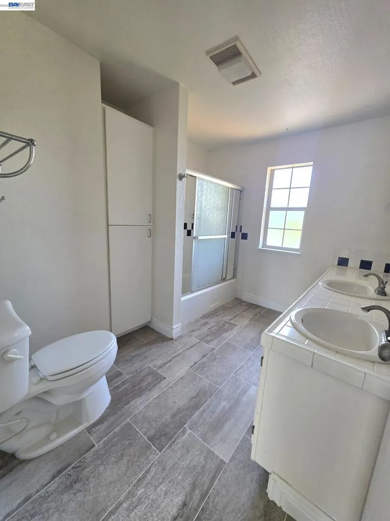 409 Avalon Way Suisun City, CA 94585
