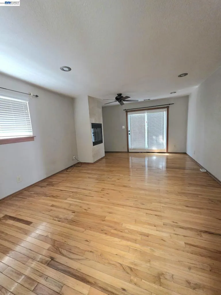 409 Avalon Way Suisun City, CA 94585