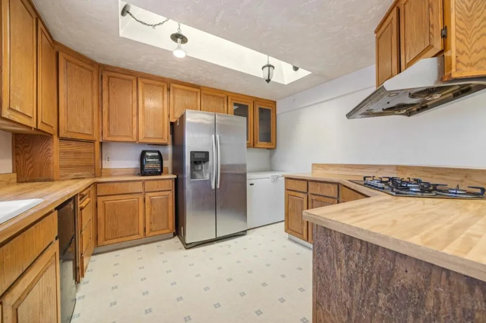 1633 New Long Valley Road Clearlake Oaks, CA 95423