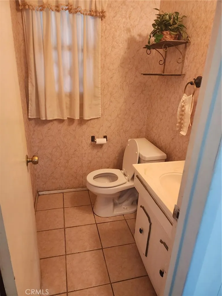 10883 Vinedale Sun Valley, CA 91352
