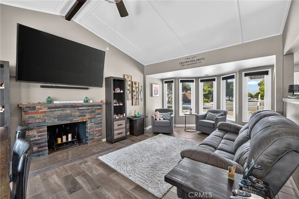 230 E Pioneer Redlands, CA 92374