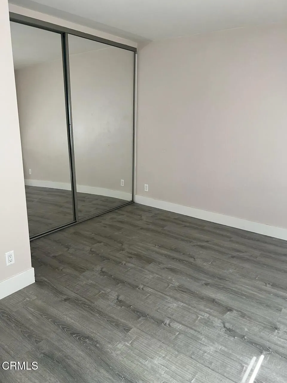 2222 Pier Avenue Santa Monica, CA 90405