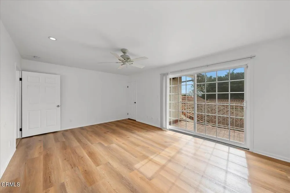 2222 Pier Avenue Santa Monica, CA 90405