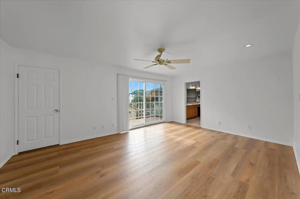 2222 Pier Avenue Santa Monica, CA 90405