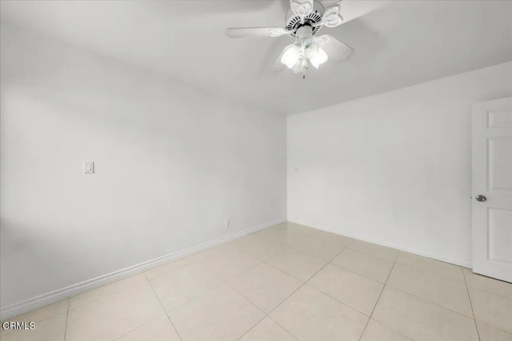 2222 Pier Avenue Santa Monica, CA 90405