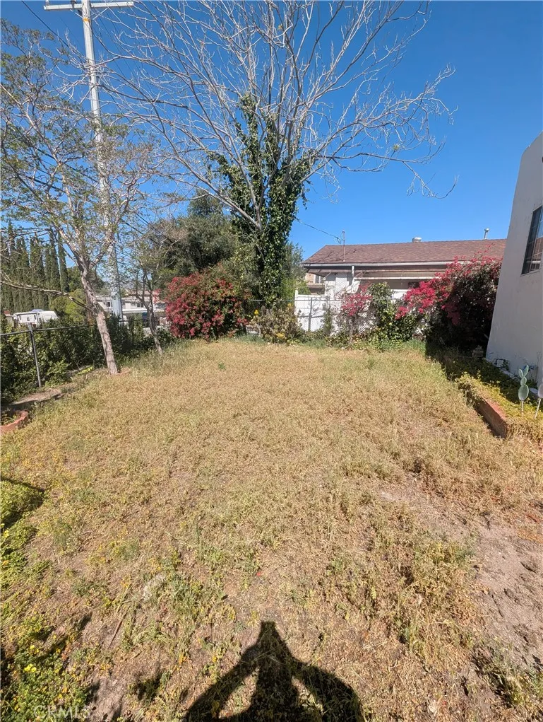 10370 Tujunga Cyn Blvd Tujunga, CA 91042