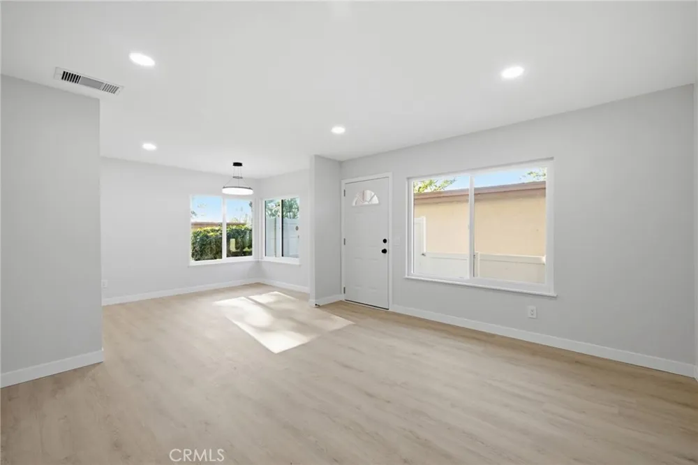 2351 Sutter Way #242 Fullerton, CA 92833