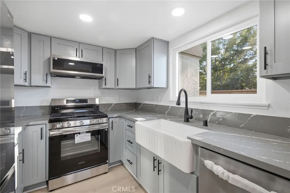2351 Sutter Way #242 Fullerton, CA 92833