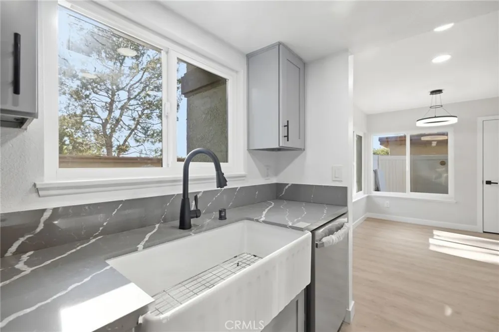 2351 Sutter Way #242 Fullerton, CA 92833