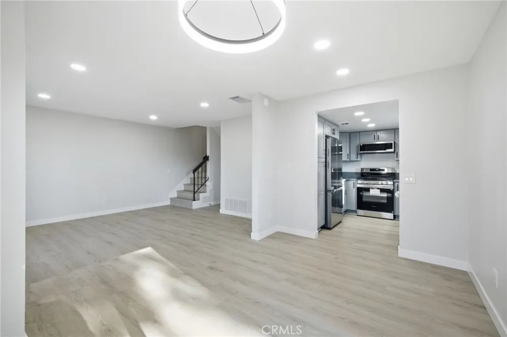 2351 Sutter Way #242 Fullerton, CA 92833