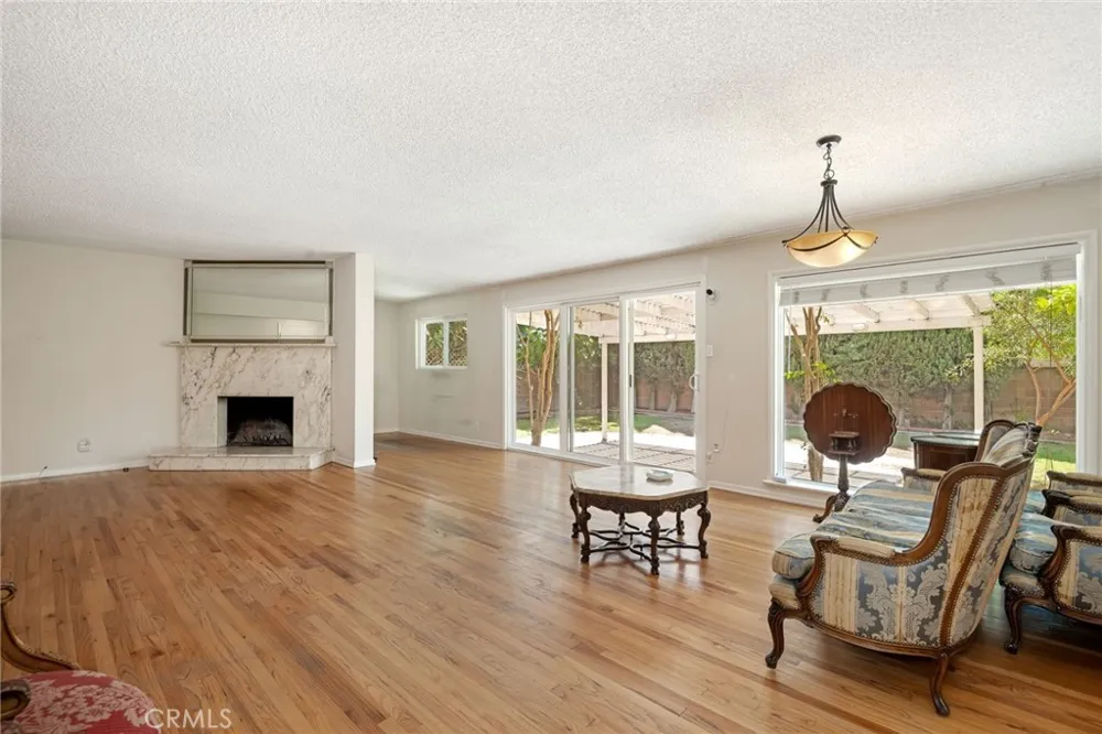6217 Van Noord Avenue Van Nuys, CA 91401