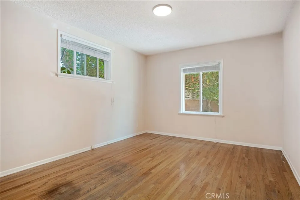 6217 Van Noord Avenue Van Nuys, CA 91401