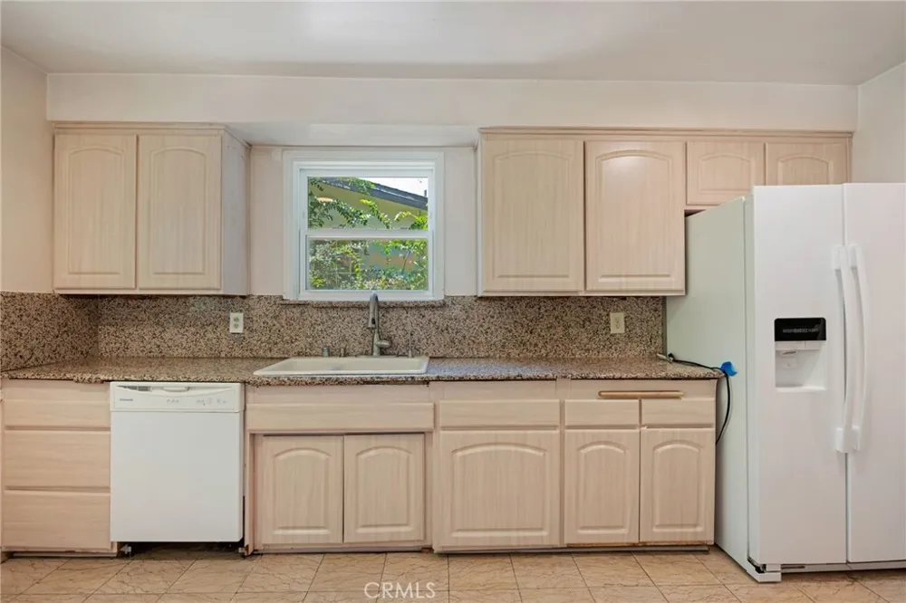 6217 Van Noord Avenue Van Nuys, CA 91401