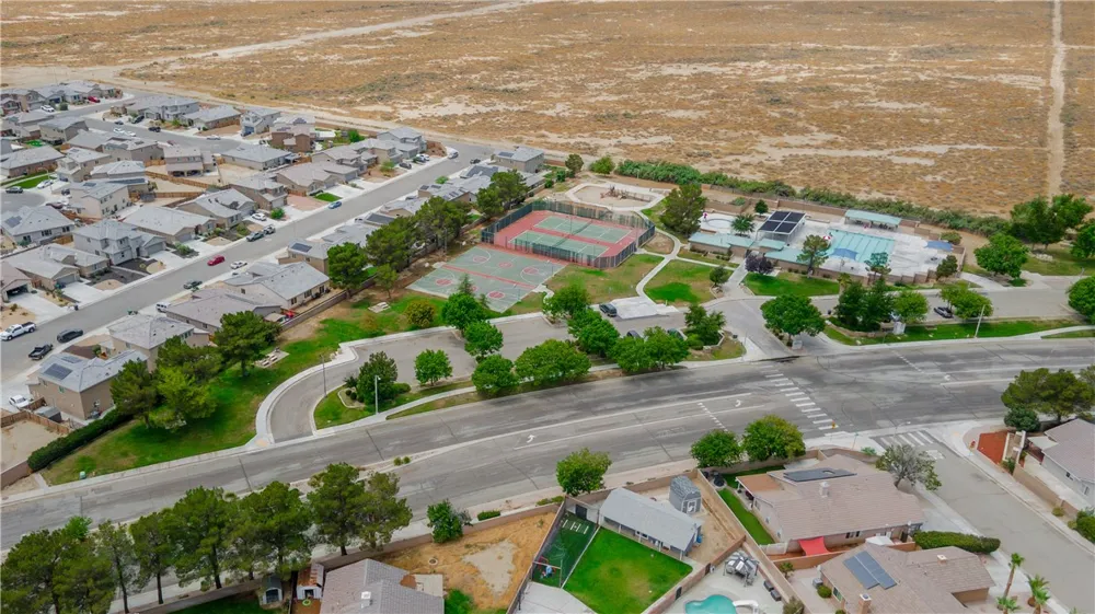3788 Bottlebrush Rosamond, CA 93560