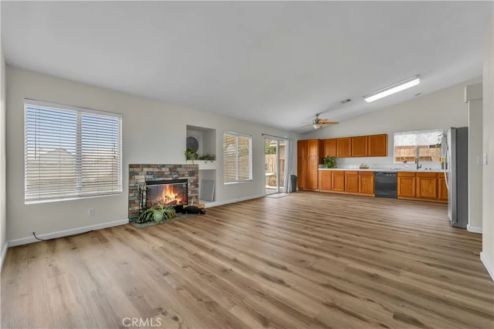 3788 Bottlebrush Rosamond, CA 93560