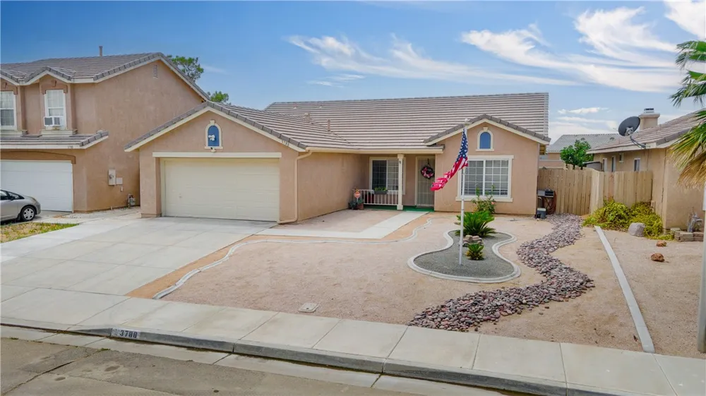 3788 Bottlebrush Rosamond, CA 93560