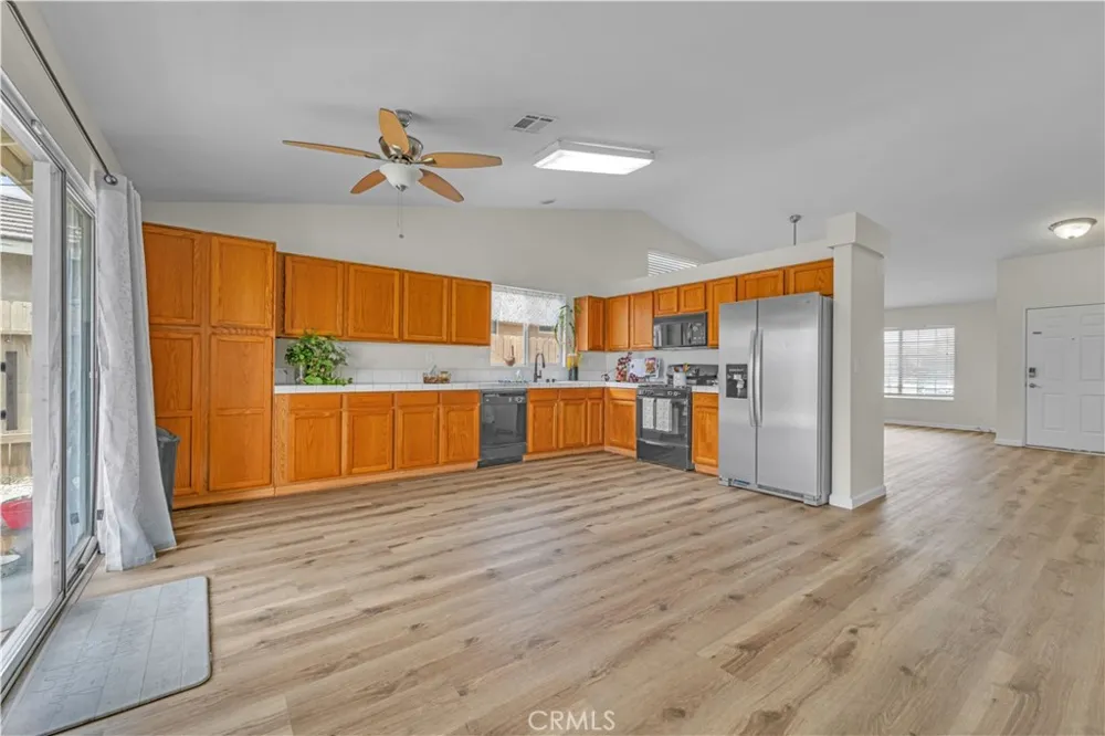 3788 Bottlebrush Rosamond, CA 93560