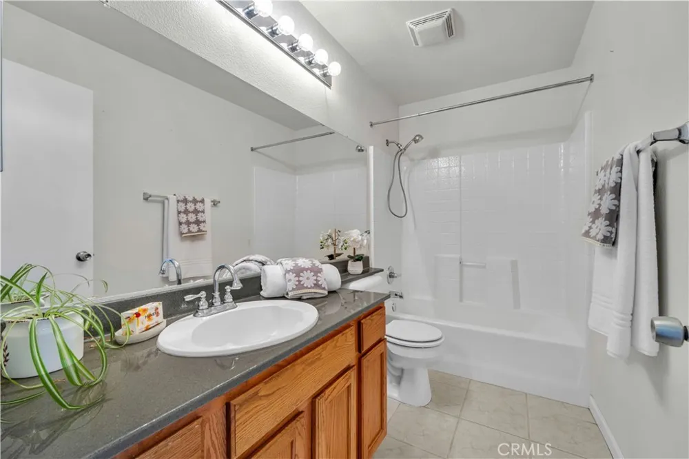 3788 Bottlebrush Rosamond, CA 93560