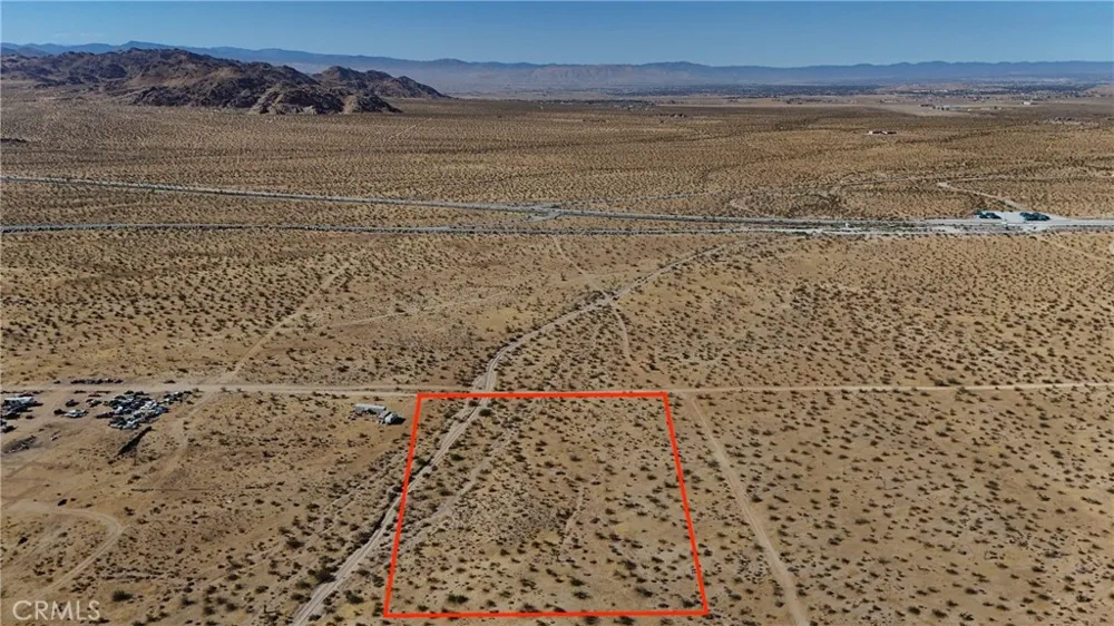 747 Langley Street Apple Valley, CA 92307